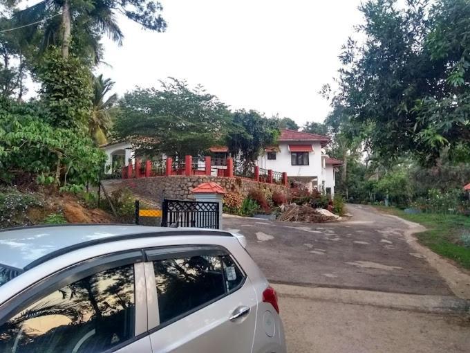 Emerald Castle Villa Madikeri Exterior foto